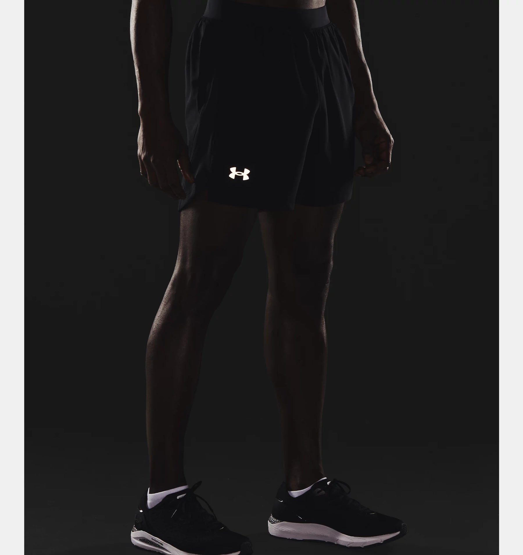 Under Armour Launch Run 13 cm - Pantaloncini Da Allenamento Uomo - Neverland Firenze