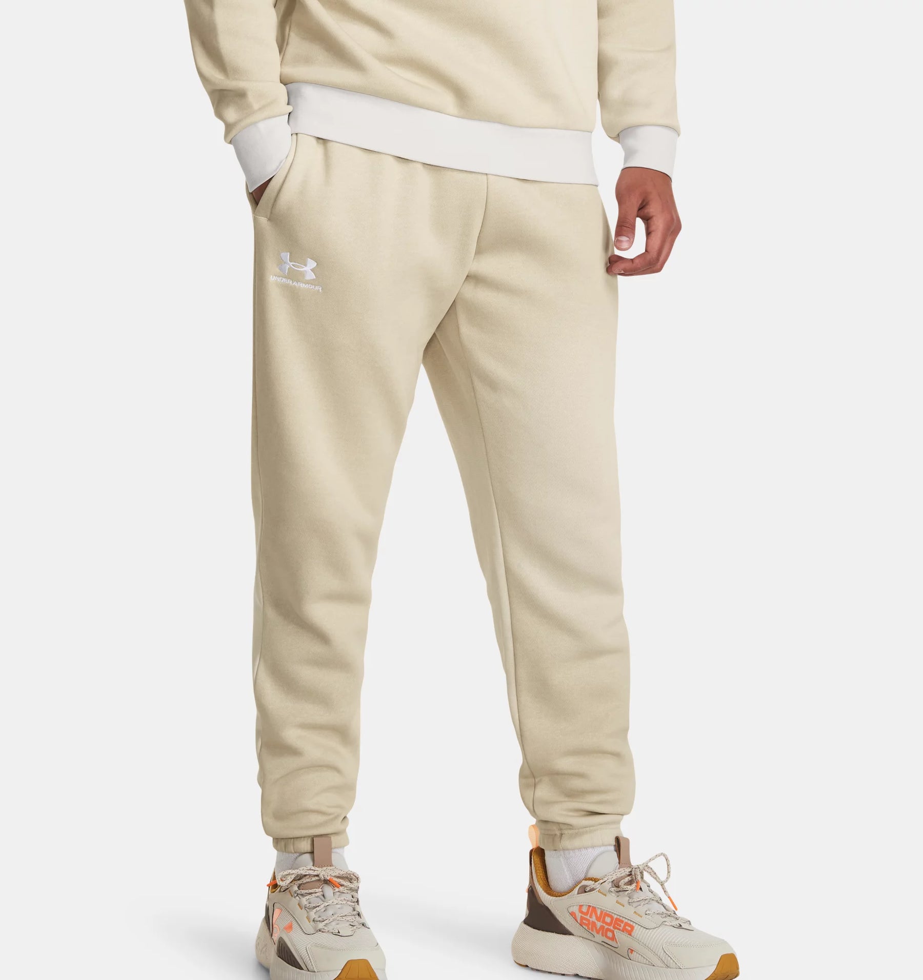 Under Armour Jogger Essential Fleece - Pantalone Da Allenamento Uomo - Neverland Firenze