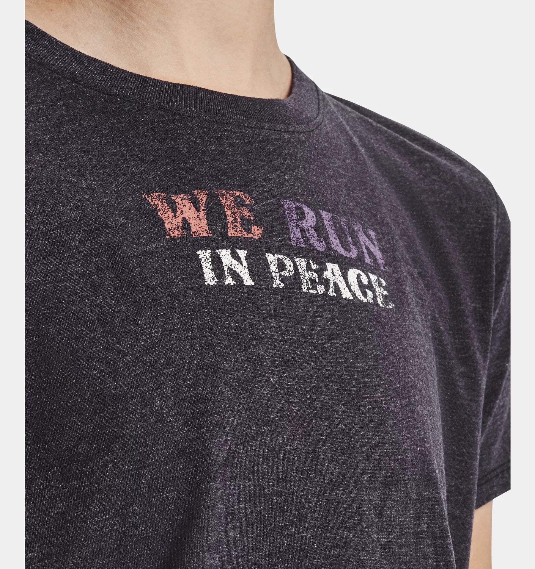Under Armour Run In Peace - T-Shirt Da Running Donna - Neverland Firenze